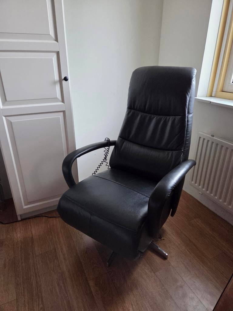 Prominent sta-op stoel electrisch zwart leder, Ophalen, 50 tot 75 cm