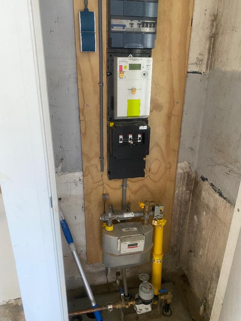 bedrijfsruimte Enschede, 81 m², Huur, Bedrijfsruimte