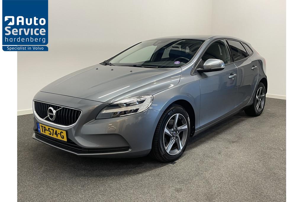 Volvo V40 2.0 123pk Momentum LED koplampen/ Stoel verw/ Navi, Voorwielaandrijving, Stof, Gebruikt, 4 cilinders