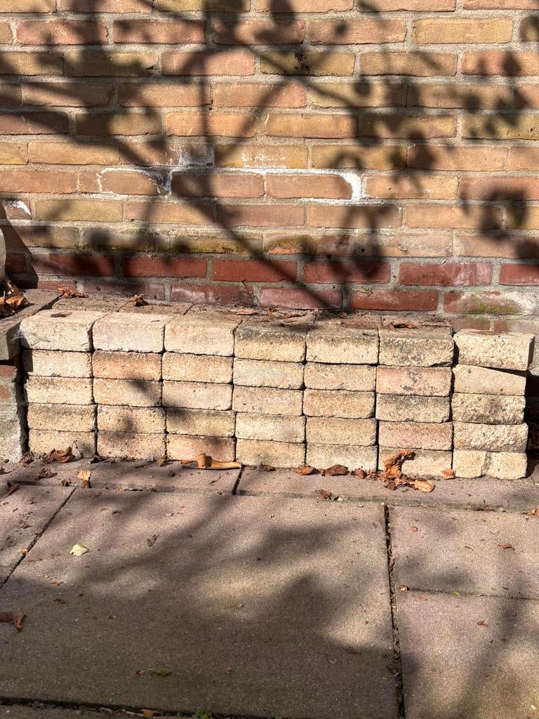 Gratis siertegels 15x15, Doe-het-zelf en Verbouw, Metselstenen, Ophalen, Zo goed als nieuw, Bakstenen