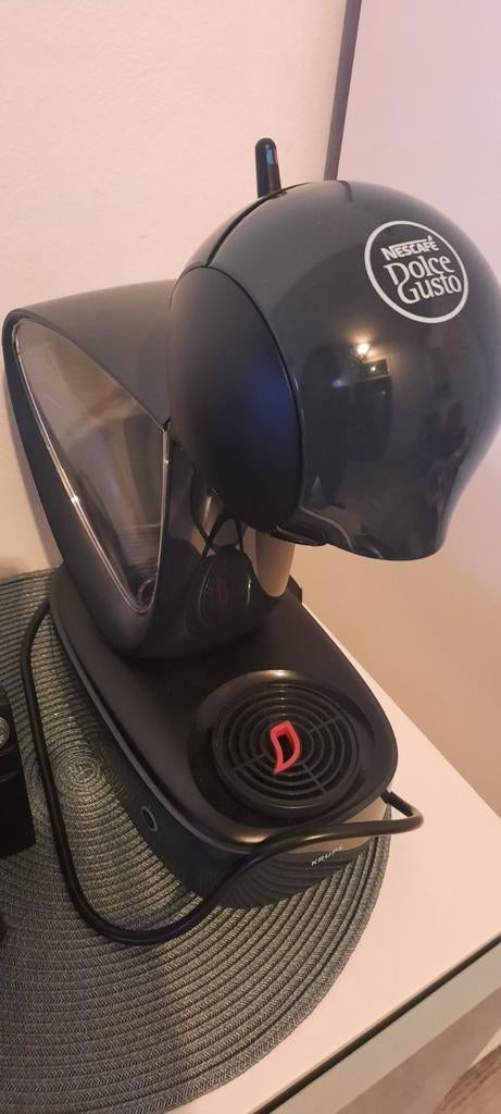 Nescafé Dolce Gusto Infinissima, Ophalen, Zo goed als nieuw, Koffiemachine