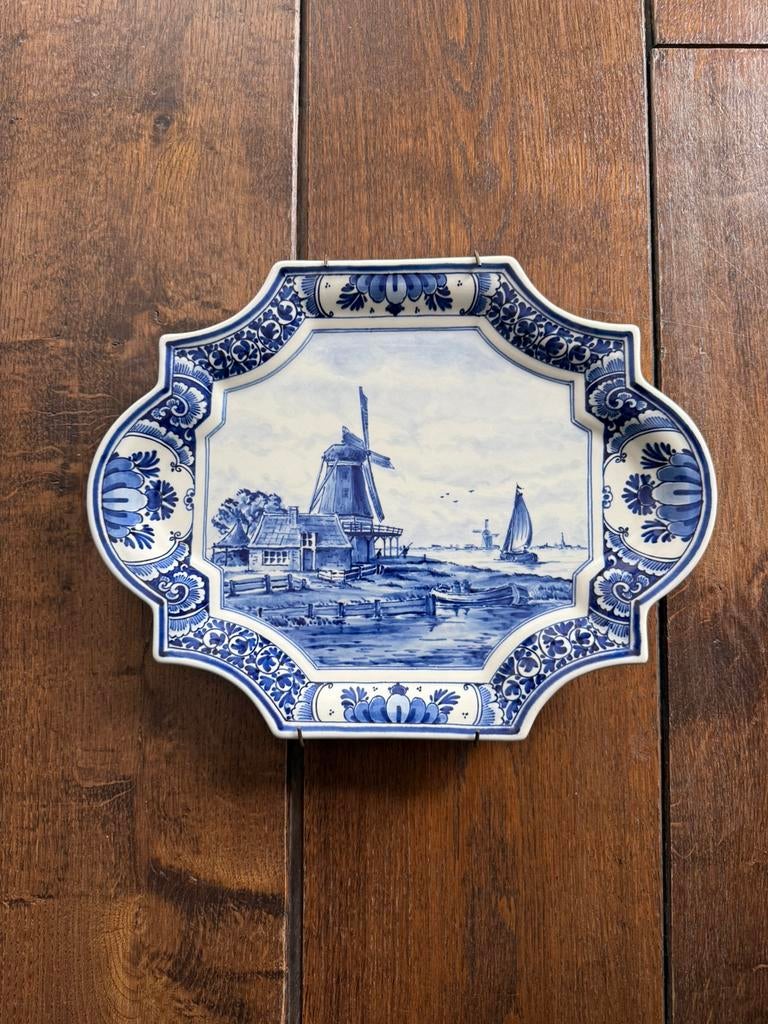 Porceleyne fles delfst blauw wandbord puntgaaf, Antiek en Kunst, Ophalen of Verzenden