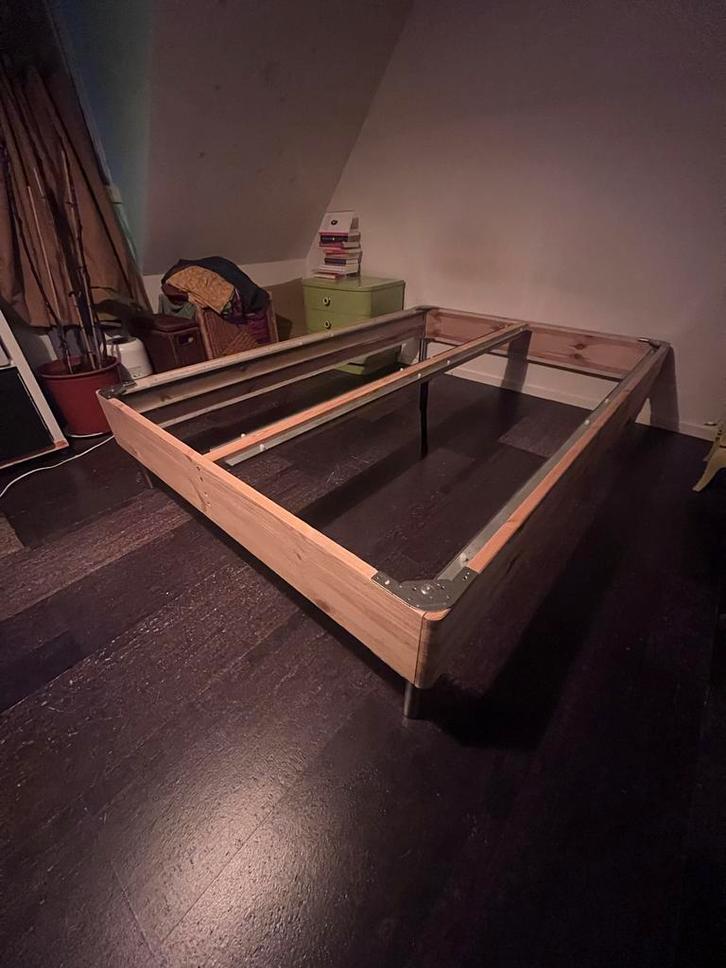 Ikea Espevar/Lingor bedframe 140x200cm met lattenbodem, Huis en Inrichting, Slaapkamer | Bedden, Gebruikt, Tweepersoons, 140 cm