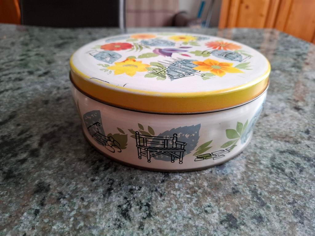 Oma koektrommel van Verkade, Ophalen, Gebruikt