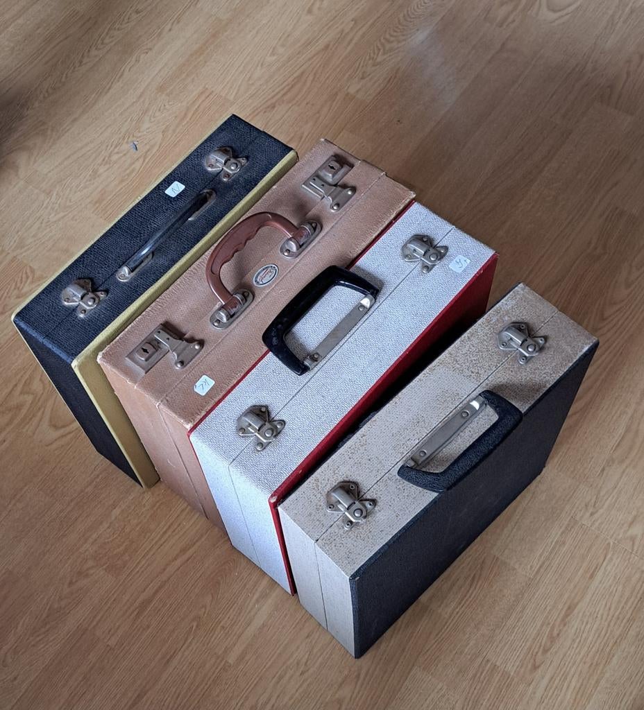 Retro platenkoffers 4 stuks, Cd's en Dvd's, Ophalen of Verzenden, Zo goed als nieuw, Overige formaten