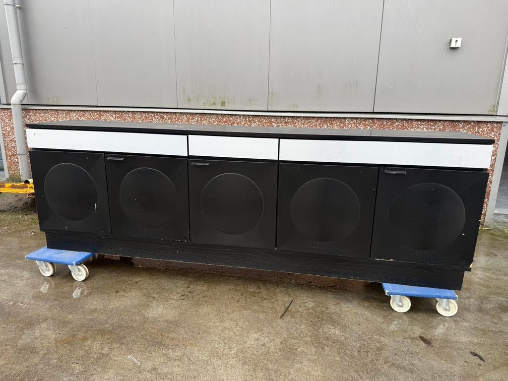 Brutalist sideboard / 2 stuks, Ophalen, Gebruikt, 25 tot 50 cm