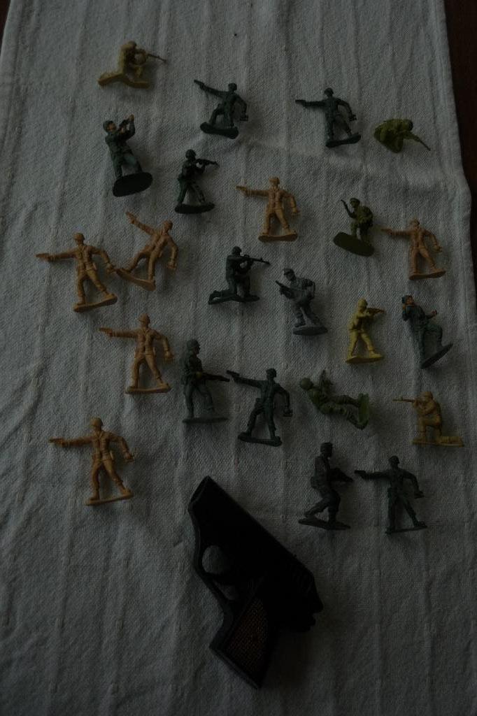 actie poppetjes, Ophalen of Verzenden, Zo goed als nieuw