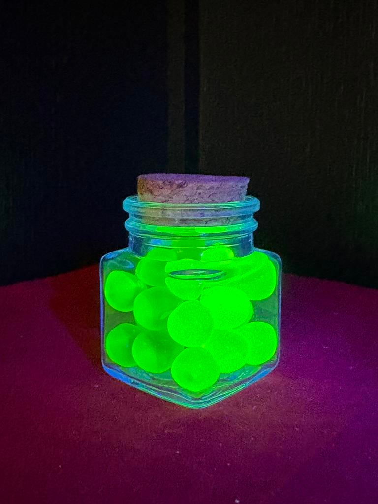 Potje uranium / vaseline knikkers, Ophalen of Verzenden