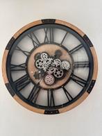 Grote Wandklok 68cm met Industriële Tandwielen Design, Ophalen of Verzenden, Gebruikt, Analoog, Wandklok