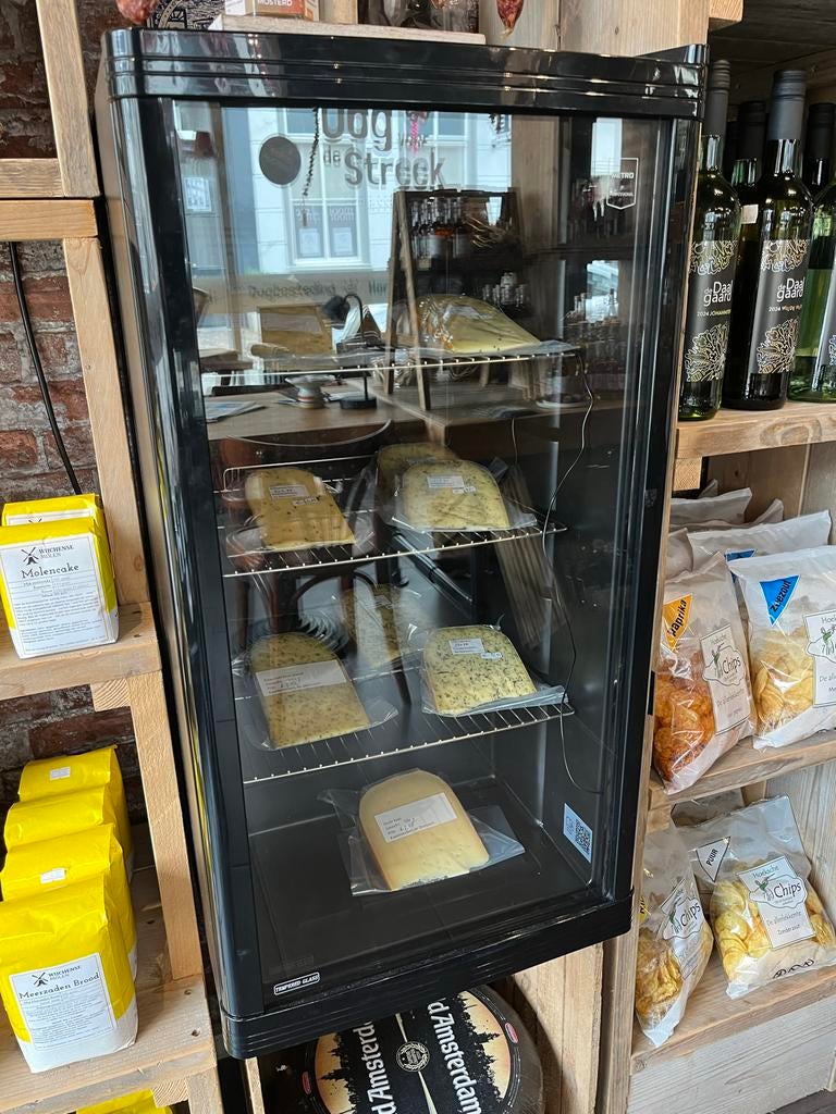 Winkel koelkast, Ophalen