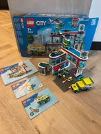 Lego City 60330 Ziekenhuis Compleet met Doos en Boekjes, Ophalen of Verzenden, Zo goed als nieuw, Complete set, Lego