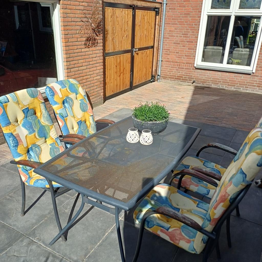 Degelijk tuinset voor €75,-, Tuin en Terras, Ophalen, Gebruikt, Tuinset, Eettafel