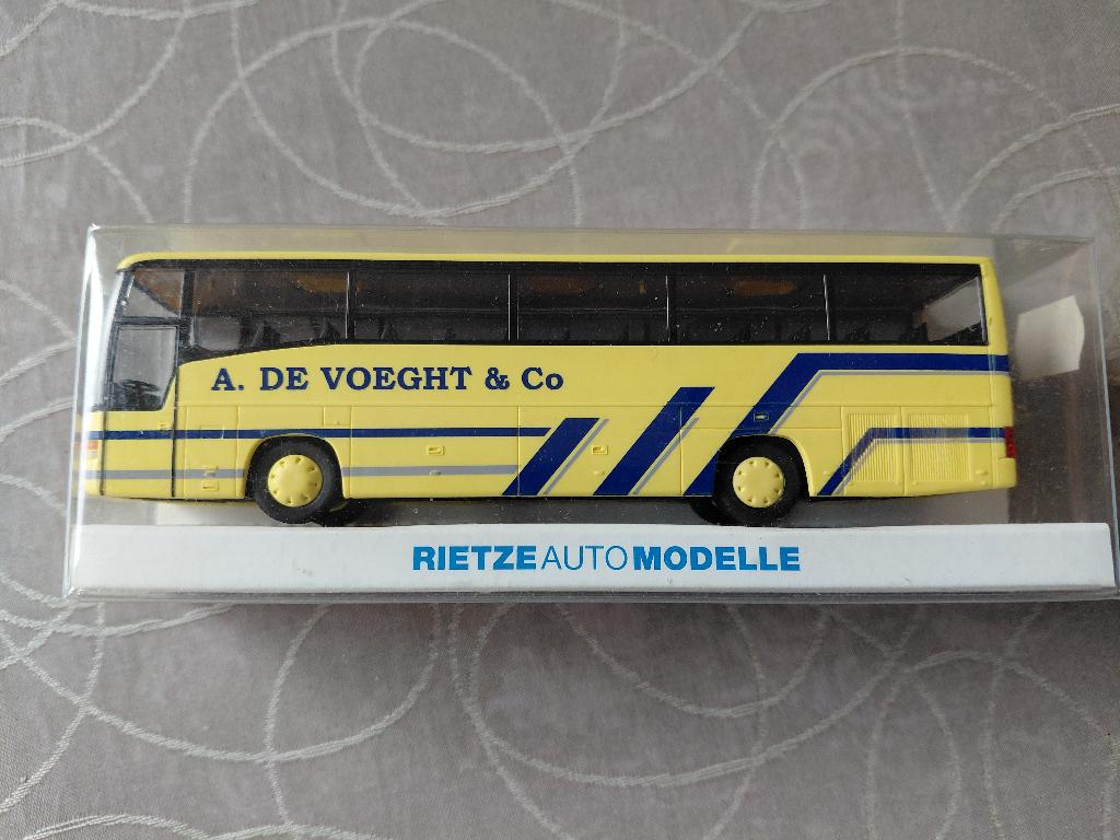 Rietze 61906 Van Hool T9 De Voeght 1:87, Hobby en Vrije tijd, Modelauto's | 1:87, Ophalen of Verzenden, Zo goed als nieuw, Bus of Vrachtwagen