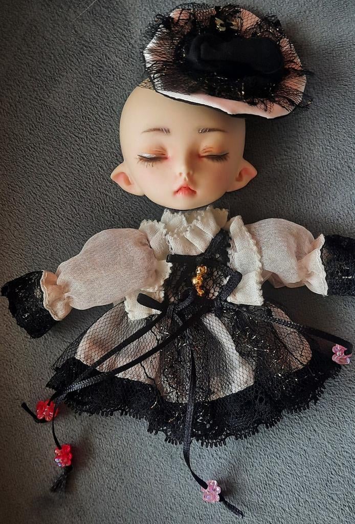 Customized sleep face plate bjd 1/8 luna met kleding, Ophalen of Verzenden, Zo goed als nieuw, Pop