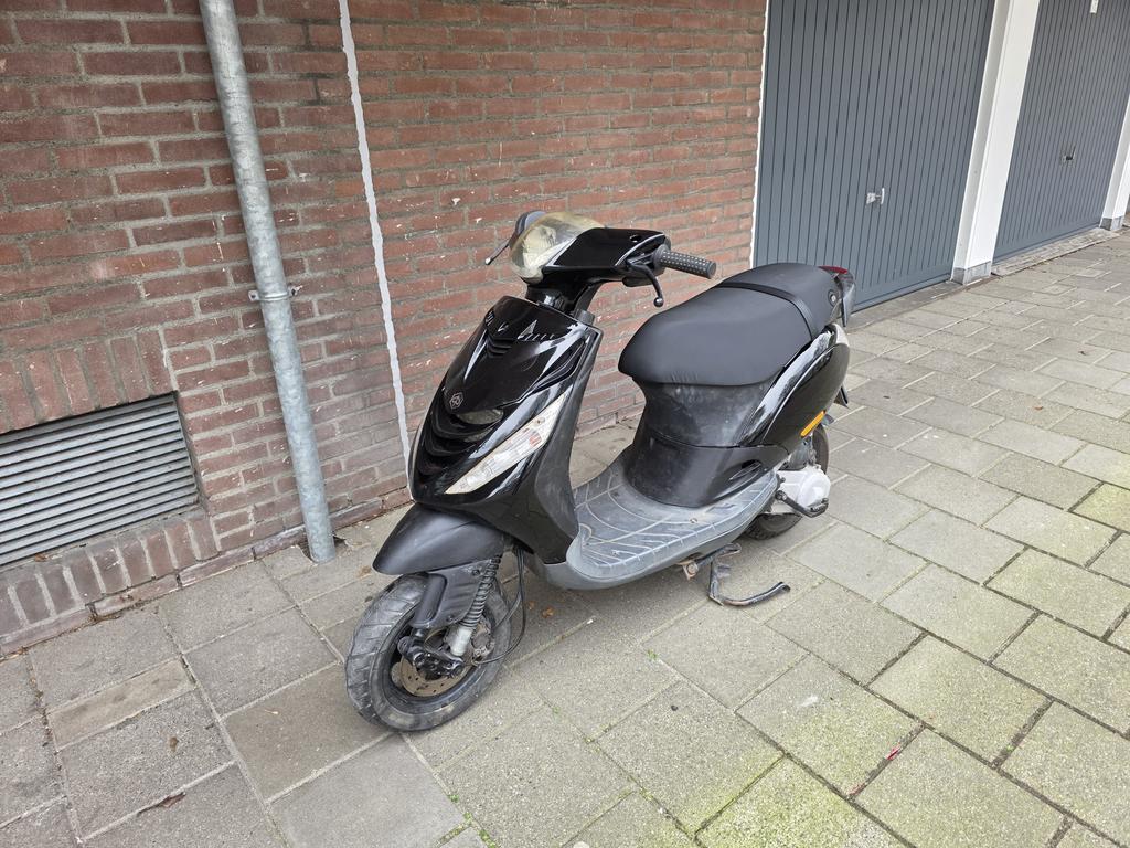 Piaggio zip sp H2O 50cc lc origineel watergekoeld, Ophalen of Verzenden, Zo goed als nieuw, Tweetakt, Zip