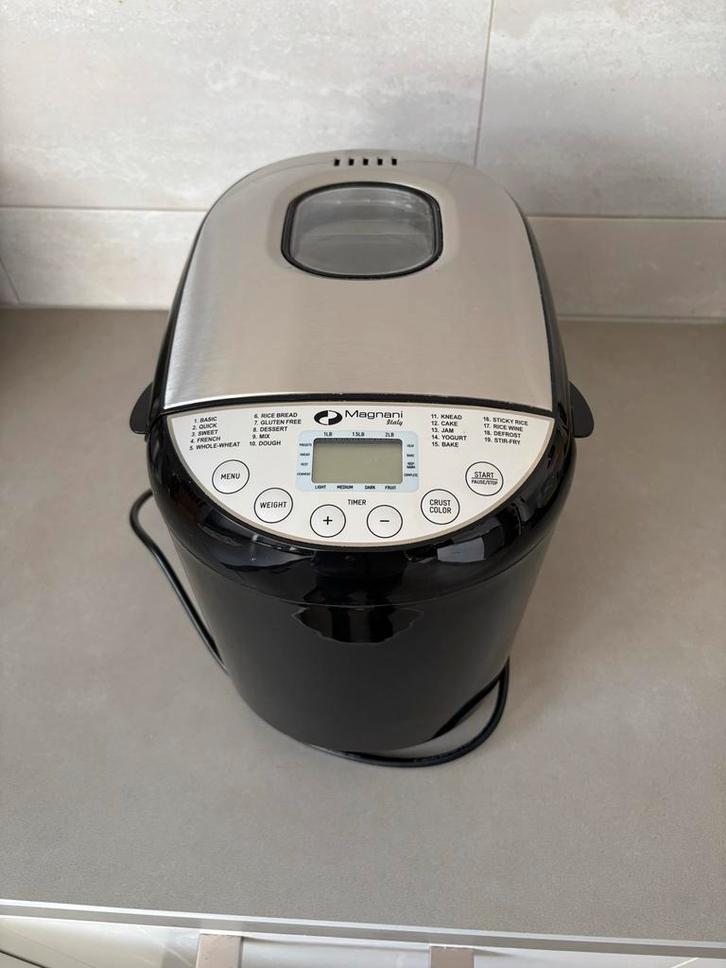 Magnani Italy Broodbakmachine met 19 programma's, Witgoed en Apparatuur, Broodbakmachines, Zo goed als nieuw, Met timer, 400 tot 800 gram deeg