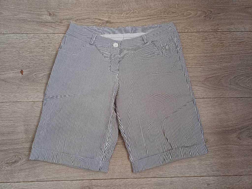 korte blauw witte streep stretch korte broek mt L, Kort, Blauw, Maat 42/44 (L), Ophalen of Verzenden