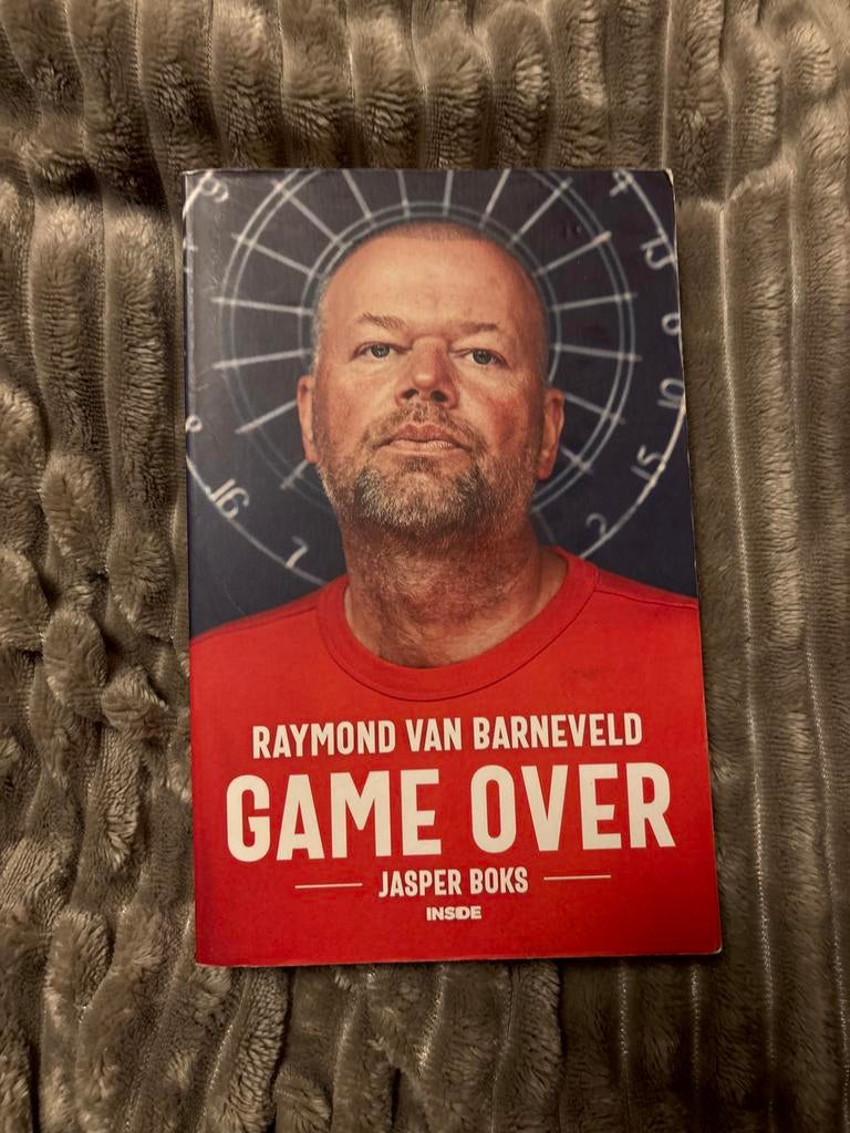 Raymond van Barneveld - Game Over, Ophalen of Verzenden, Gelezen, Overige sporten