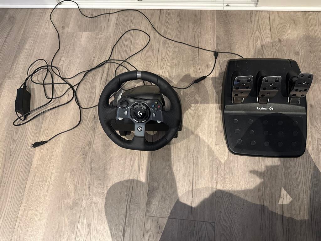 Logitech G920 Driving Force Racestuur Xbox & PC, Ophalen, Zo goed als nieuw, Stuurtje of Sportattribuut, Xbox Series S