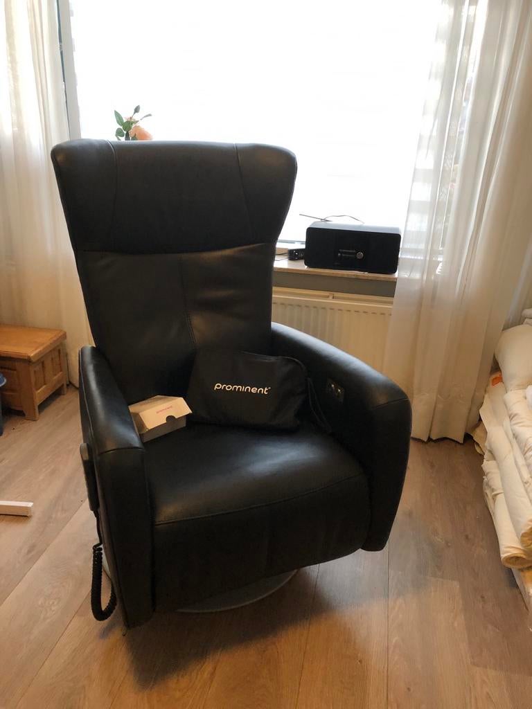 Prominent Sorisso Sta-op fauteuil - Zwart leer, Ophalen, Zo goed als nieuw, Sorisso Prominent, 50 tot 75 cm