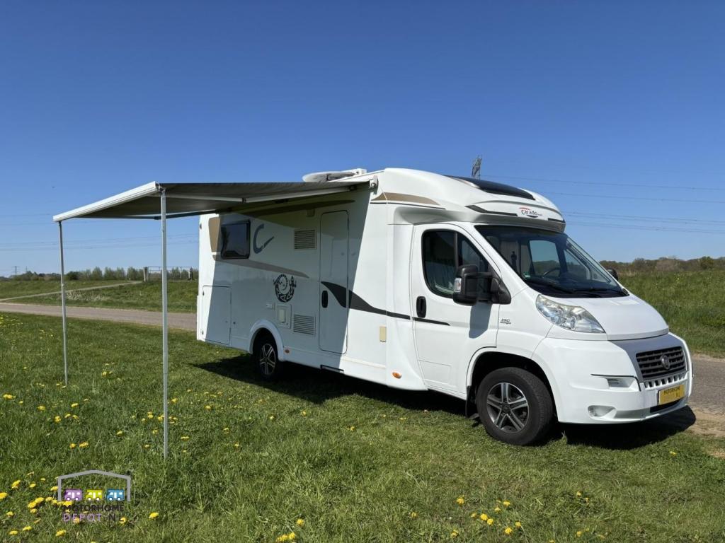 Carado T 449 | 2014 | Queensbed | 2x Airco | Luifel, Niet ingevuld, Ringverwarming, Fiat, Luifel