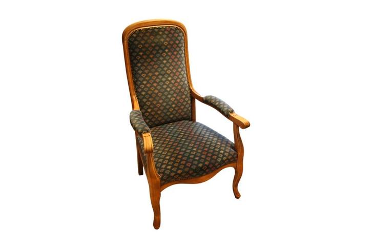 Vintage houten fauteuil karaktervol en comfortabel, Huis en Inrichting, Fauteuils, Gebruikt, Hout, Stof, 50 tot 75 cm, Ophalen