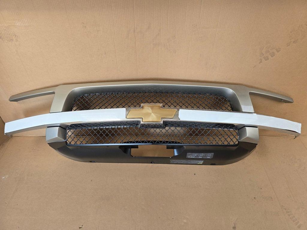 OEM Grille Chevrolet Avalanche 2003–2006, Ophalen, -, -, Nieuw