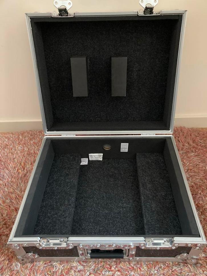 UDG Ultimate Flight Case Multi Format Turntable MK2, Muziek en Instrumenten, Behuizingen en Koffers, Zo goed als nieuw, Overige instrumenten
