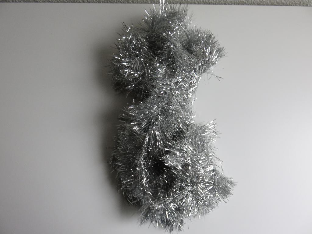 Zilveren kerstguirlande, kerstslinger 325 cm, Diversen, Kerst, Ophalen of Verzenden, Zo goed als nieuw