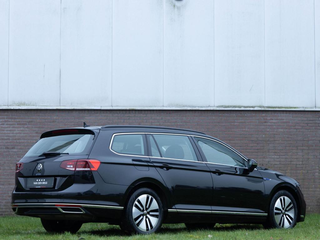 Volkswagen Passat GTE 1.4 TSI PHEV 218 PK DSG Business | LED, Stof, Gebruikt, 4 cilinders, Zwart
