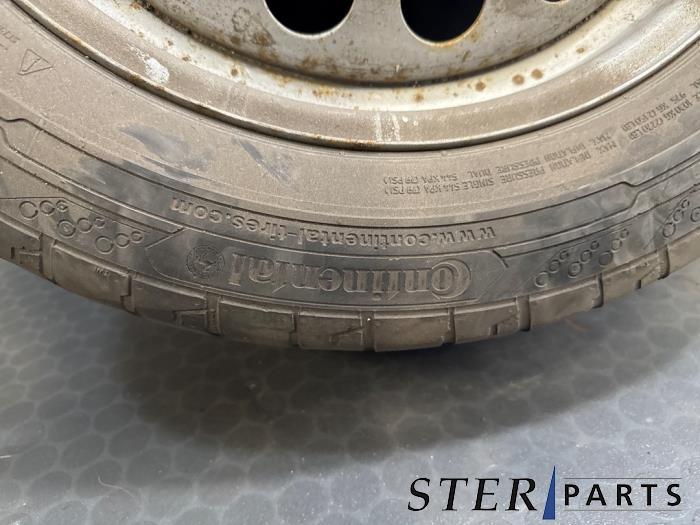 Reservewiel van een Mercedes Vito, Gebruikt, Velg(en), -, -