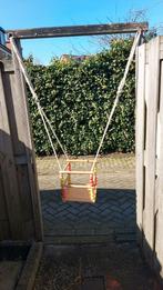 Een houten schommel, Ophalen, Schommel