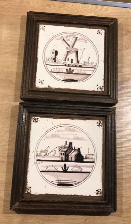 2 ingelijste oude tegeltjes, Ophalen of Verzenden