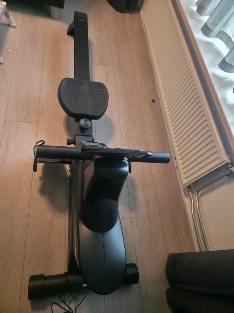 VirtuFit Semi-Pro Roeitrainer 1 maand oud, Ophalen, Zo goed als nieuw