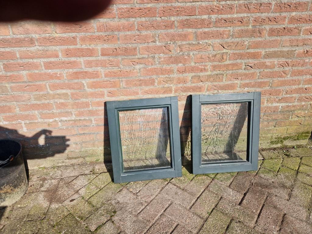 Raam, Ophalen of Verzenden, Minder dan 80 cm, Gevelraam of Ruit, Minder dan 80 cm