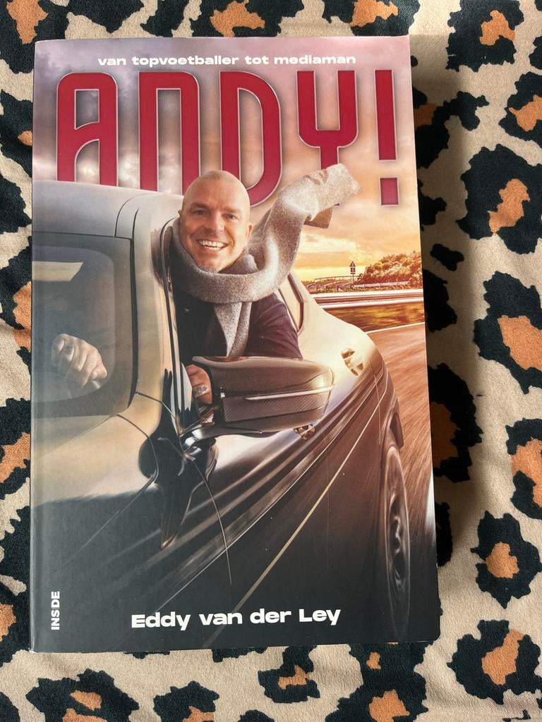 Andy! Van topvoetballer tot mediaman - Eddy van der Ley, Ophalen of Verzenden, Zo goed als nieuw, Film, Tv en Media