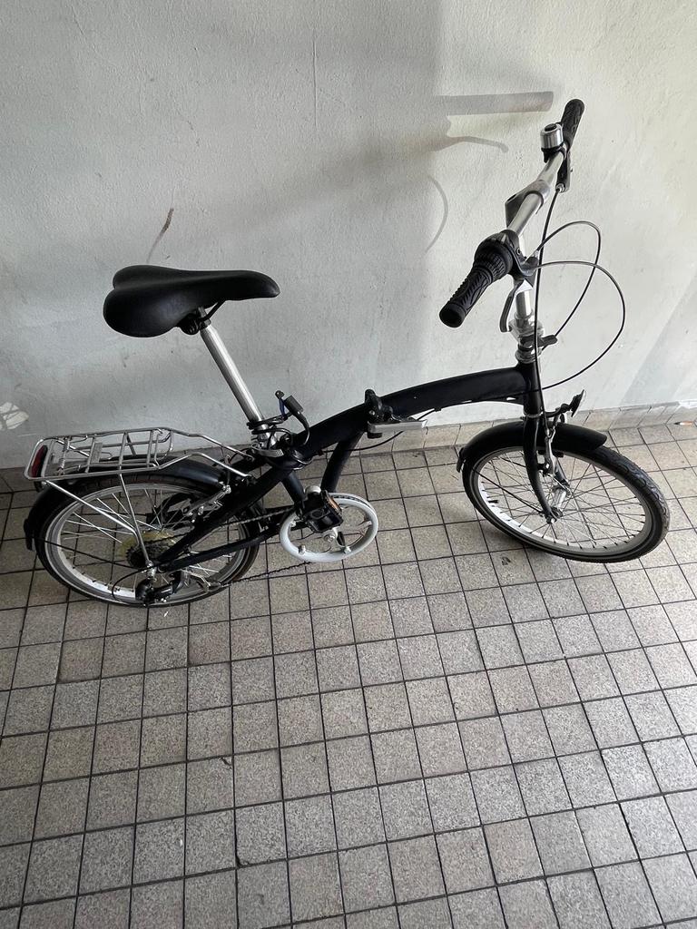 Hema Vouwfiets - Compact en Handig voor Onderweg, Fietsen en Brommers, Fietsen | Vouwfietsen, 20 inch of meer, Gebruikt, Versnellingen