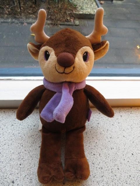 Lief hertje hert ree reetje van Milka met paarse sjaal, Ophalen of Verzenden, Zo goed als nieuw, Overige typen