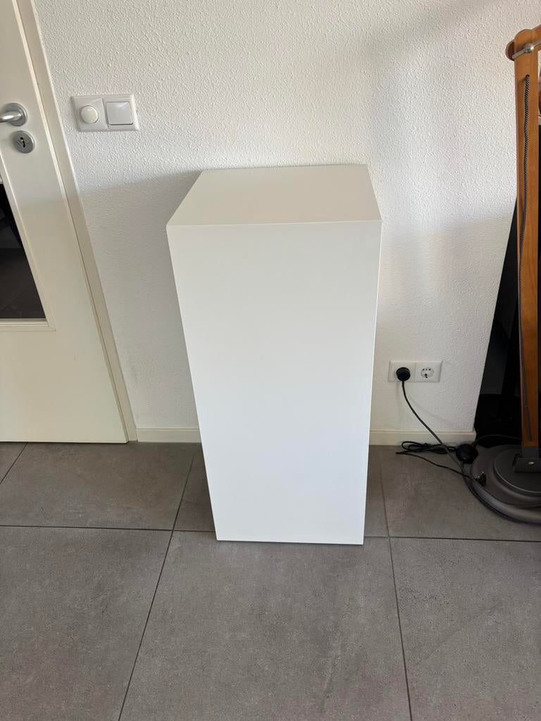 Sokkel wit, Huis en Inrichting, Woonaccessoires | Zuilen en Pilaren, Ophalen, Zo goed als nieuw