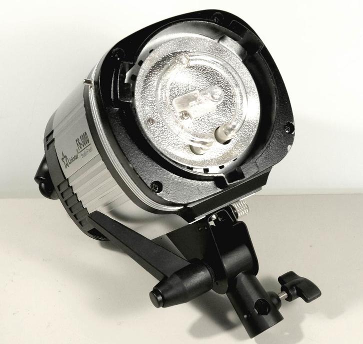 Linkstar Studioflash FS-300D, Audio, Tv en Foto, Fotografie | Fotostudio en Toebehoren, Gebruikt, Overige typen, Ophalen of Verzenden