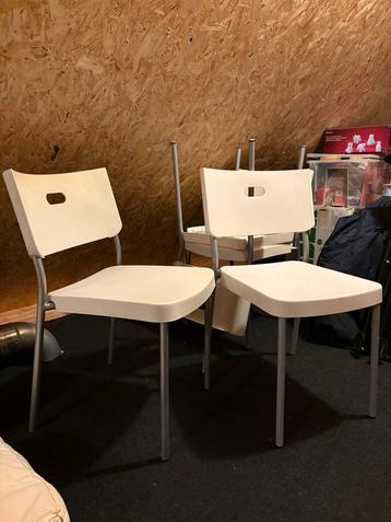 4x IKEA Herman stoelen beschikbaar voor biedingen