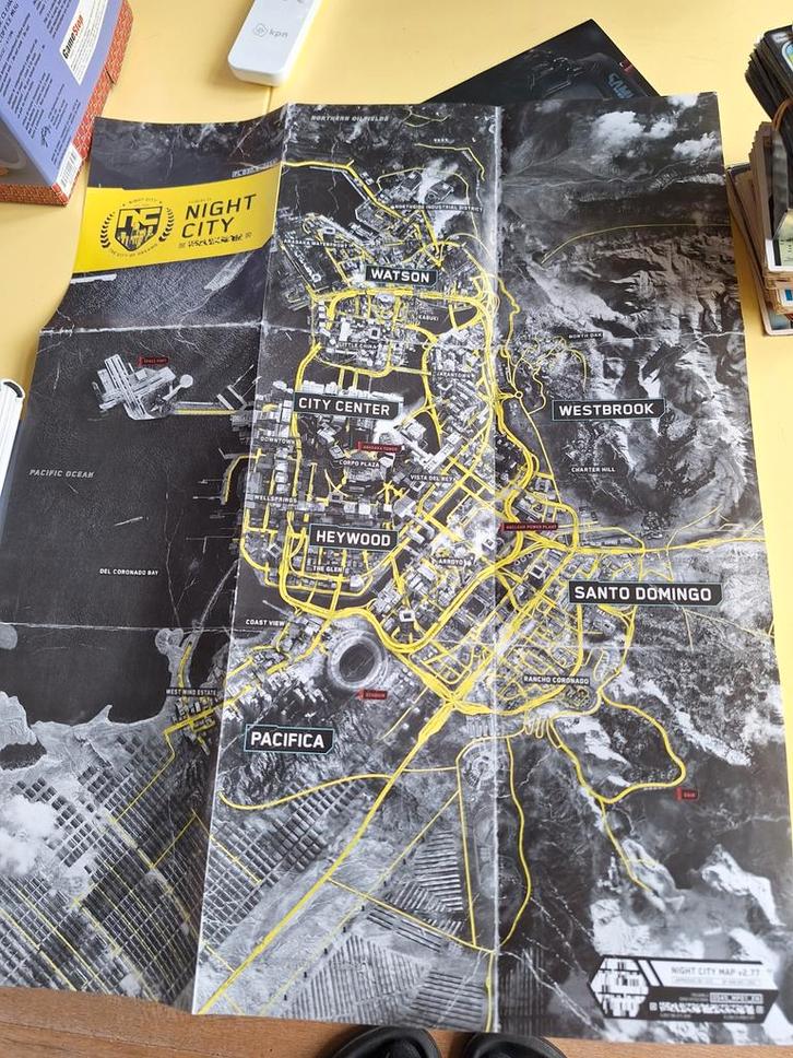 Cyberpunk 2077 Night City Kaart, Spelcomputers en Games, Games | Overige, Zo goed als nieuw, Role Playing Game (Rpg), 1 speler