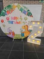 Te huur: Dino / Dinosaurussen backdrop Ø 200 cm, Ophalen, Zo goed als nieuw