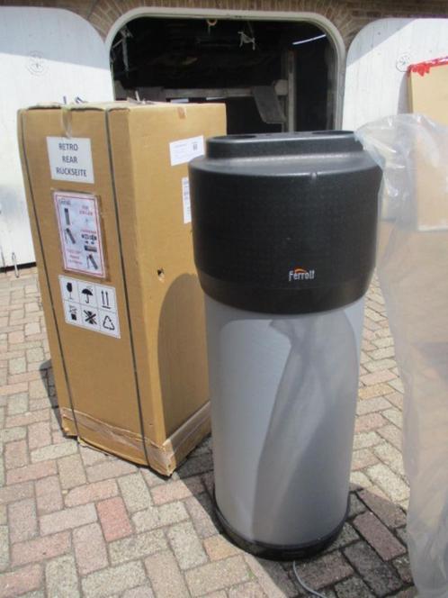 boiler warm water 90 lit  ferroli nieuw in  doos nog 1 stuks, Doe-het-zelf en Verbouw, Geisers en Boilers, Nieuw, Boiler, 20 tot 100 liter
