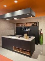 Toonzaal keuken Noland zwart gebeits, Huis en Inrichting, Keuken | Complete keukens, Ophalen, Zwart, Overige typen, Nieuw
