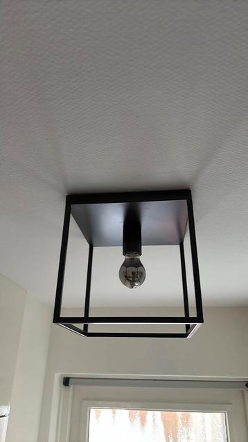 Plafondlamp industrieel beschikbaar voor biedingen