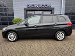 BMW 2-serie Gran Tourer 218i 7p. Executive Automaat|Navi|Cam, Auto's, BMW, Gebruikt, 2-Serie Gran Tourer, 7 stoelen, Zwart