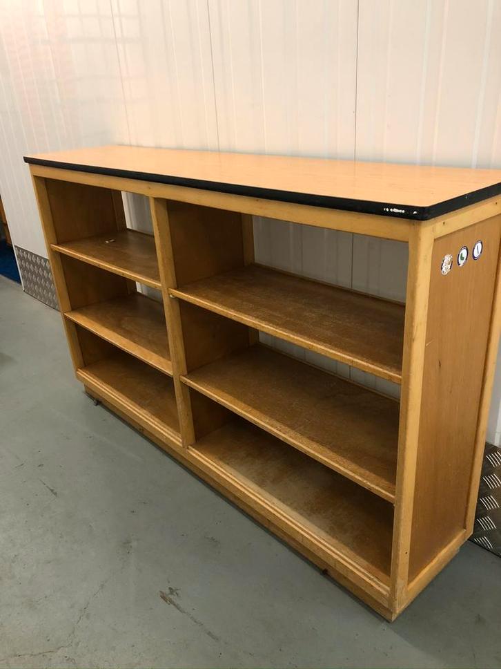 Vintage schoolkast wandkast boekenkast Montessori dressoir, Huis en Inrichting, Kasten | Wandmeubels, Gebruikt, Minder dan 100 cm