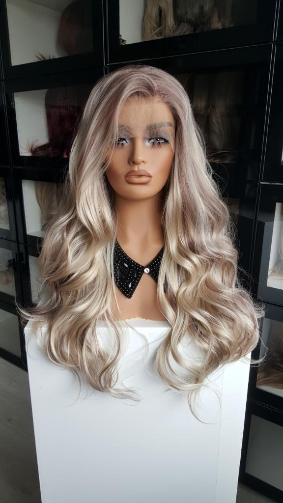 Luxe Lace Pruik: Uitgroei /As blond gemêleerd, Slag!, Sieraden, Tassen en Uiterlijk, Uiterlijk | Haarverzorging, Nieuw, Pruik of Haarverlenging