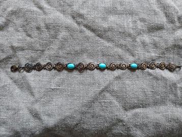 Leuke zilveren gemerkte armband met Turquoise 